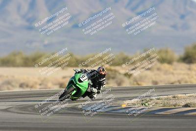 media/Dec-07-2025-CVMA (Sun) [[3e7d2de5dc]]/Race 16-Formula Middleweight/